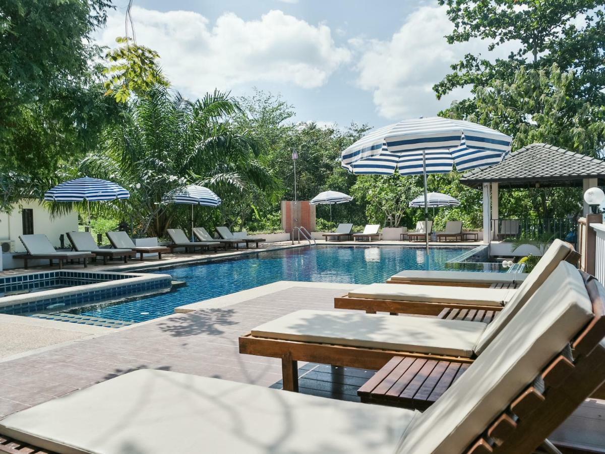 Hotel Soontreeya Lanta Ko Lanta Exterior foto